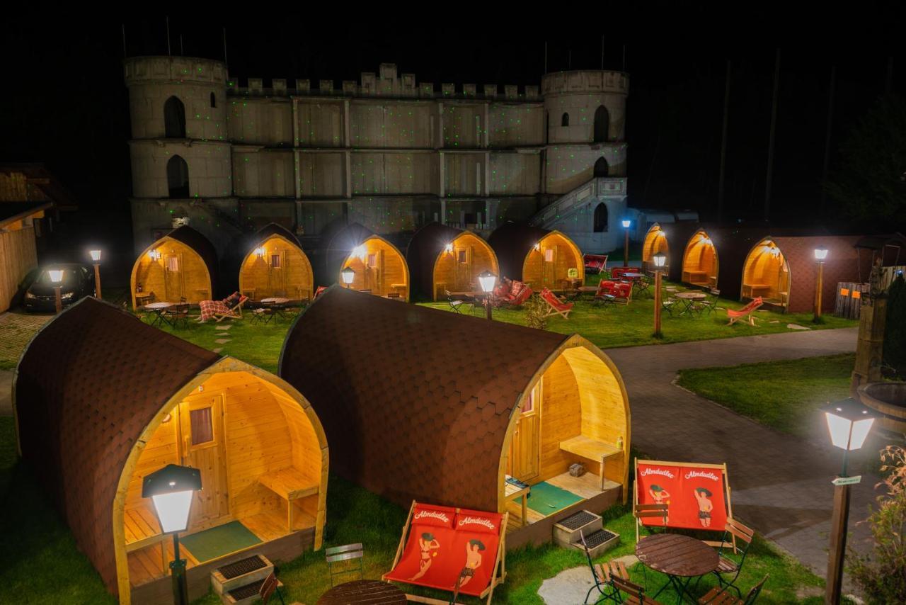 Inn-Side Adventure Cabins Хайминг Экстерьер фото